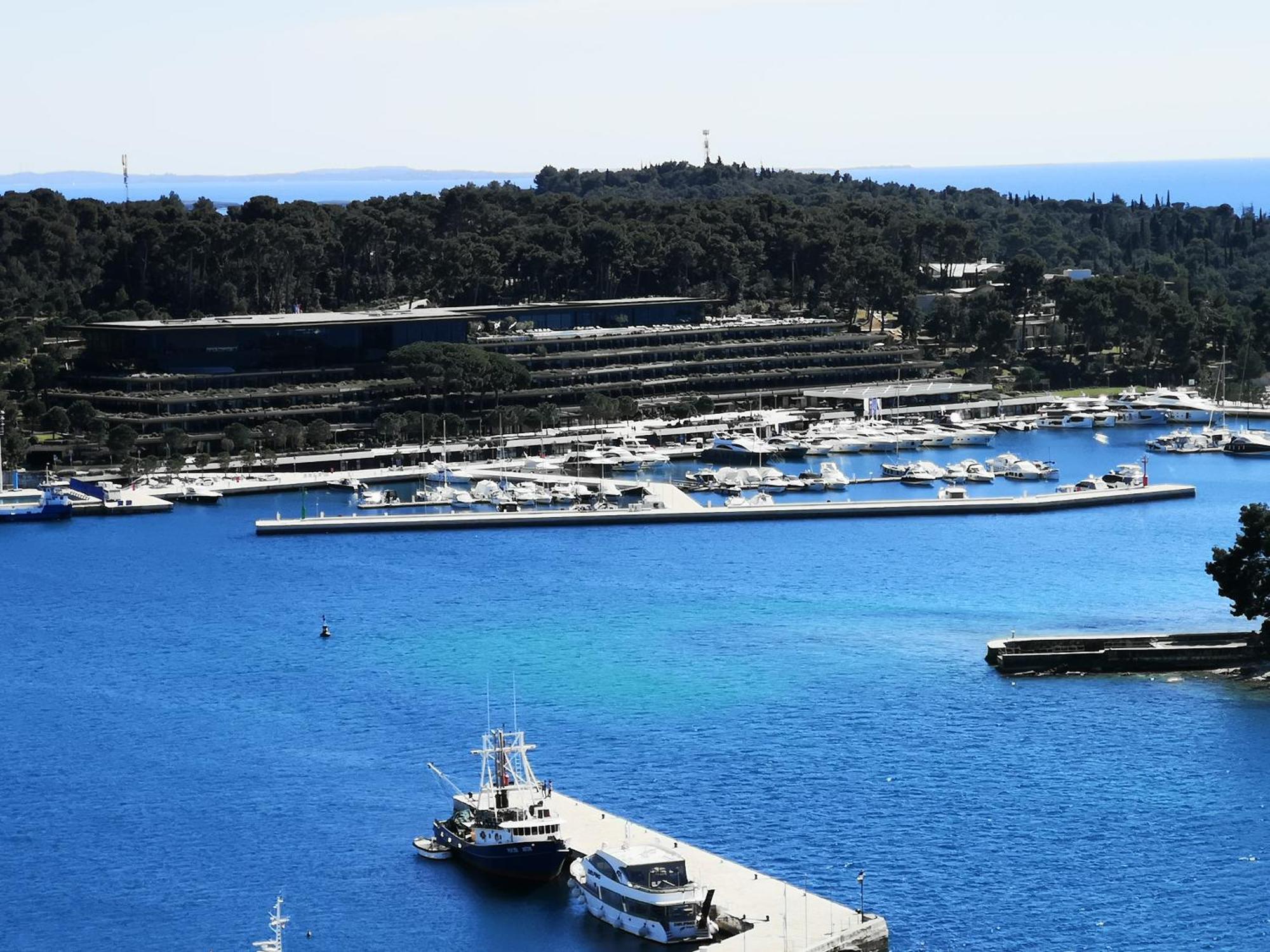 Apartment Michaela 4-Sterne & Parking Rovinj Exteriér fotografie